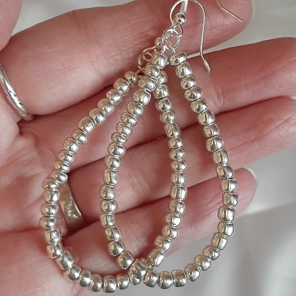 Seed bead teardrop hoop dangle earrings Silver color handmade 3 inch - Picture 4 of 7